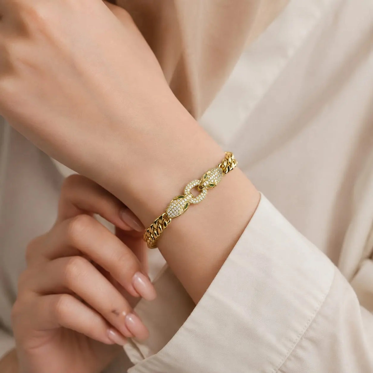 Royal Panther Double Head Cuban Link 18K Gold Bracelet