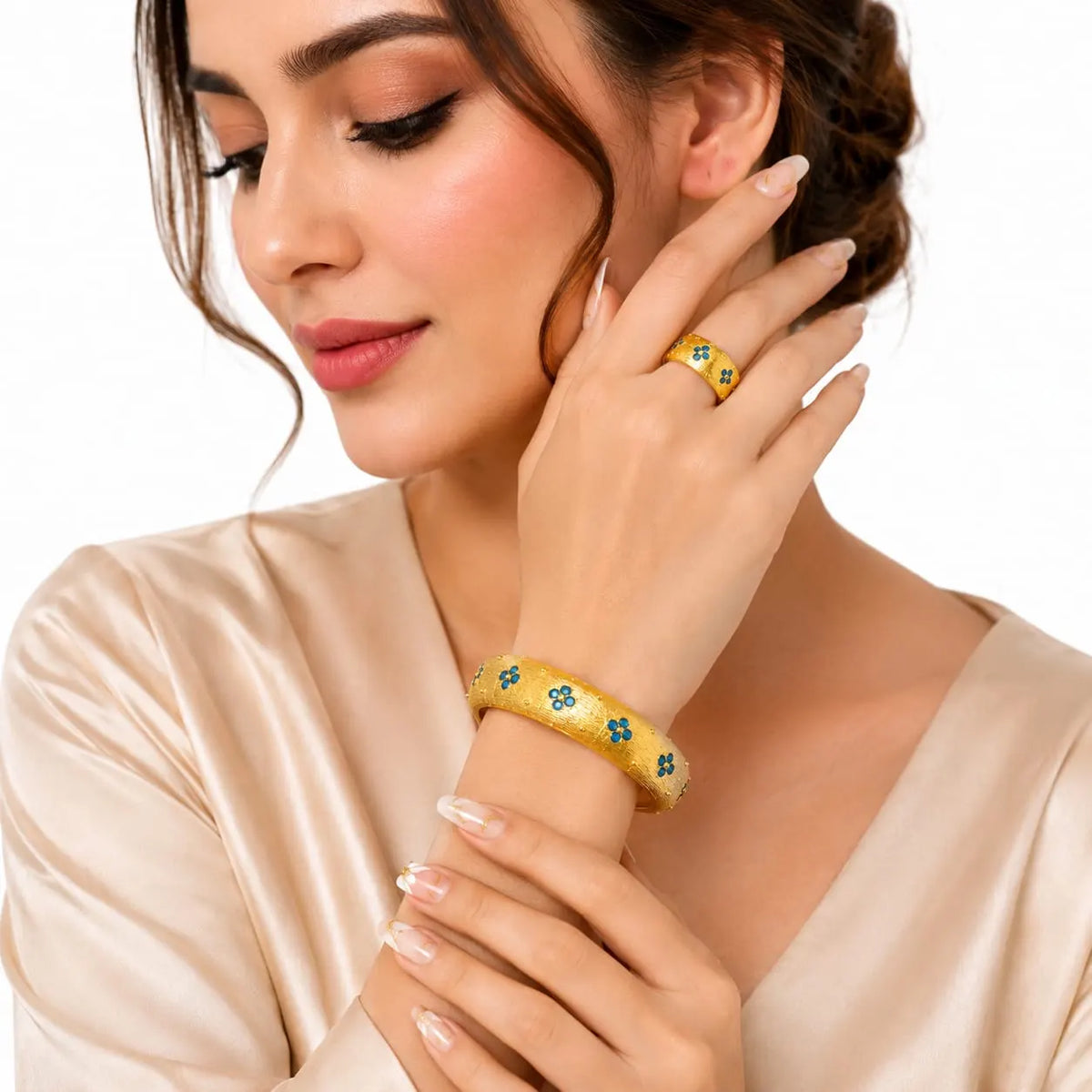 Royal Floral Enamel Textured 18K Gold Hinge Bangle and Adjustable Ring Set