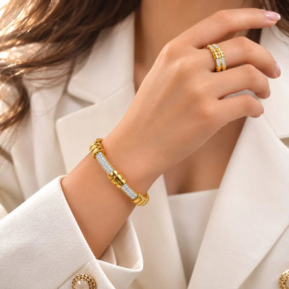 Classic Ribbed Pave Gold Bangle & Ring Set