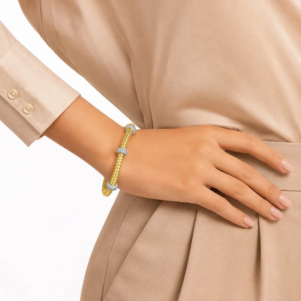 Royal Twisted Rope Pave 18K Gold Cuff Bangle